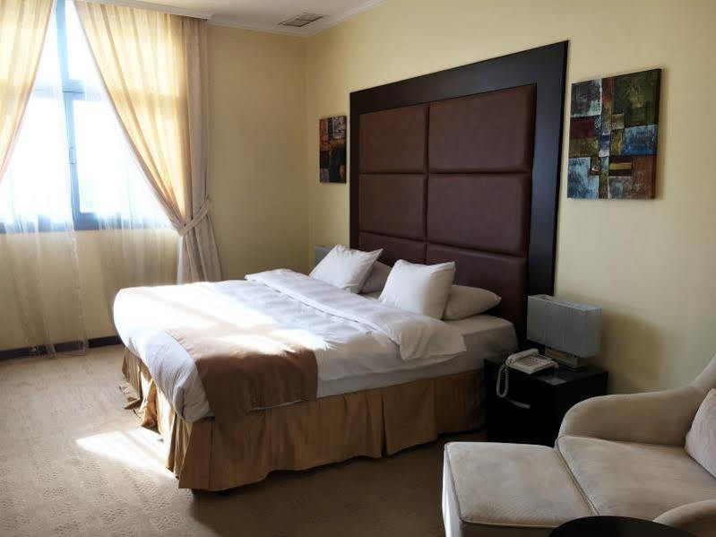 Palazzo Hotel Kuwait City Bagian luar foto